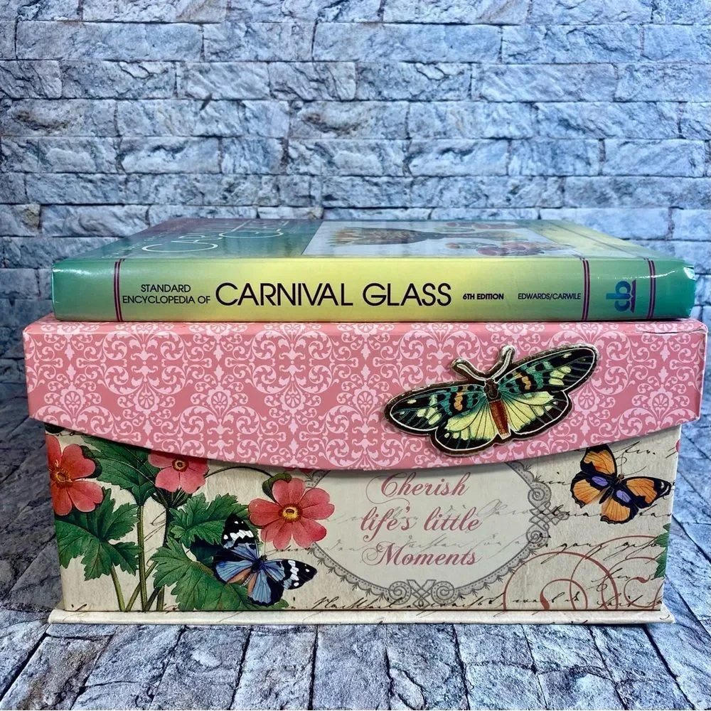 Standard Encyclopedia Carnival Glass 6th Edition Bill Edwards Mike Carwile